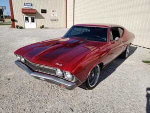 1968 Chevrolet Chevelle SS front left angle
